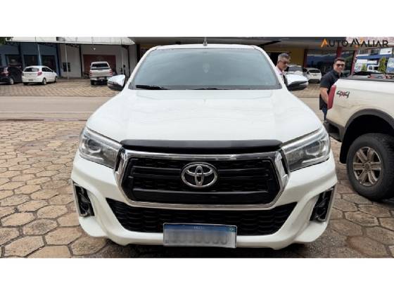 TOYOTA HILUX 2.8 SRX 4X4 CD 16V DIESEL 4P AUTOMÁTICO